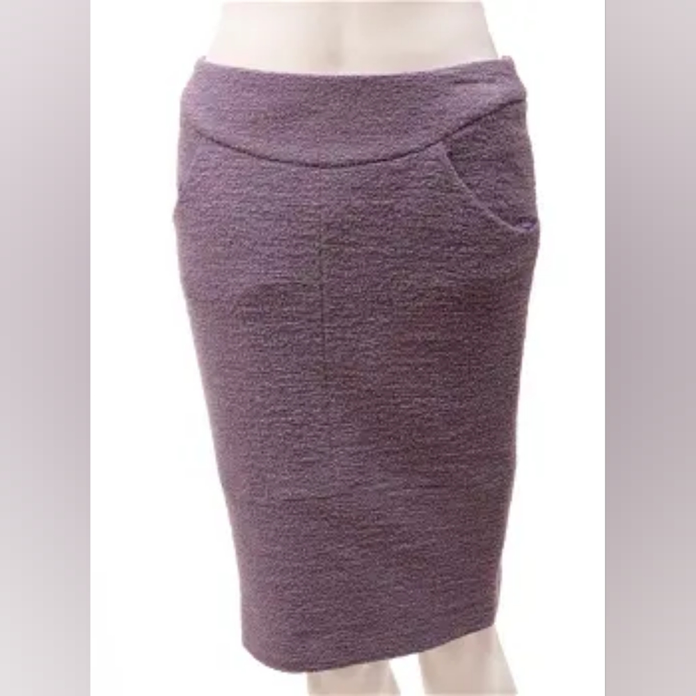 Chanel 2012 Runway Resort Lilac Boucle Skirt